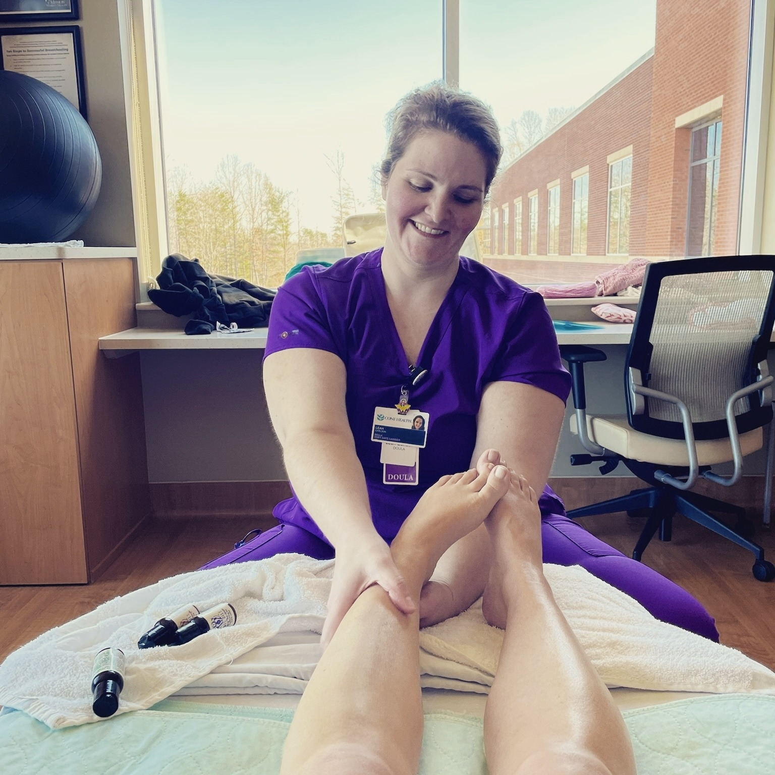Leah White, Doula